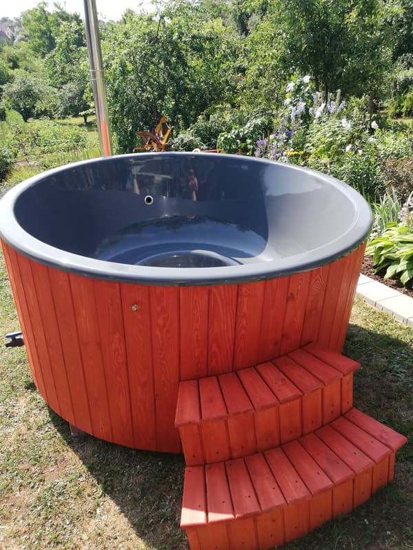 Non-Integrated Hot Tub